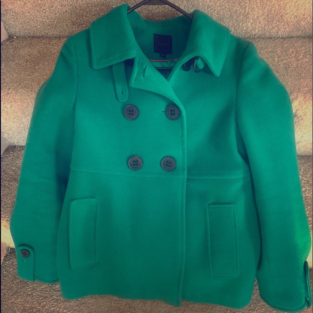 Kelly green jacket